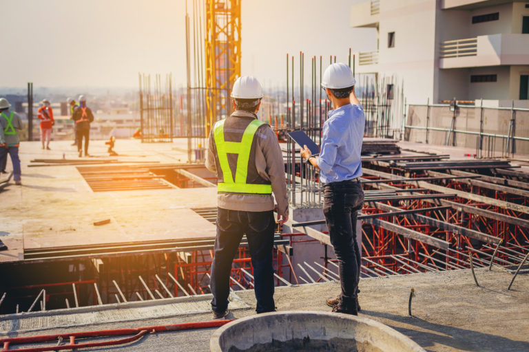 Understand Your Construction Company Risk With a COI Tracking Software